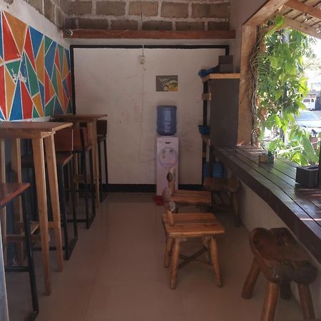 One Hostel - เอลนิโด ภายนอก รูปภาพ